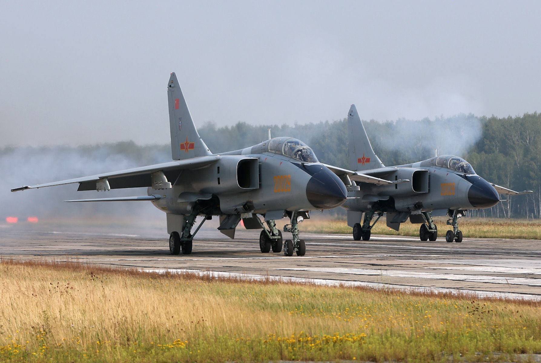 China Still Has A Use For Its 'Old-Fashioned' JH-7A Superonic Fighter ...